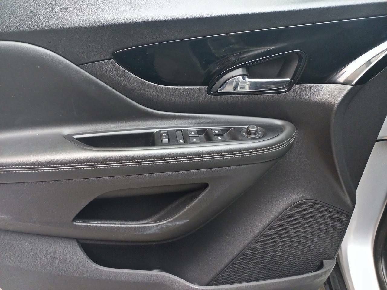 Foto Opel Mokka X 25