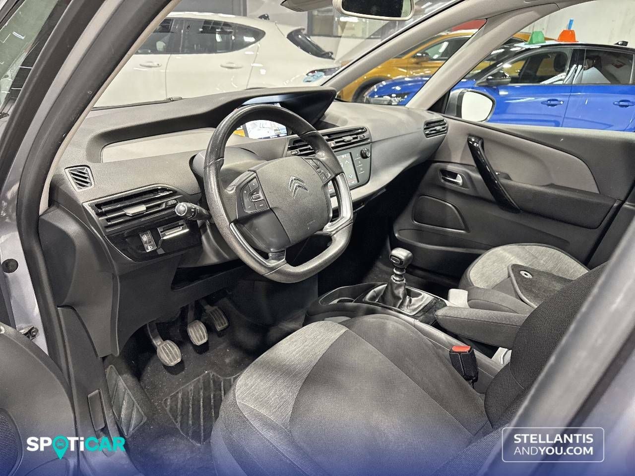 Foto Citroën Grand C4 SpaceTourer 9