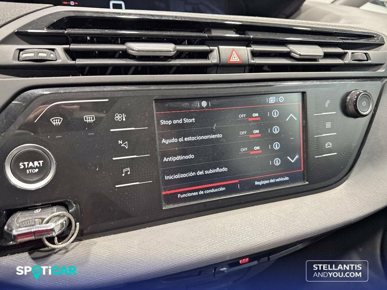 Foto Citroën Grand C4 SpaceTourer 16