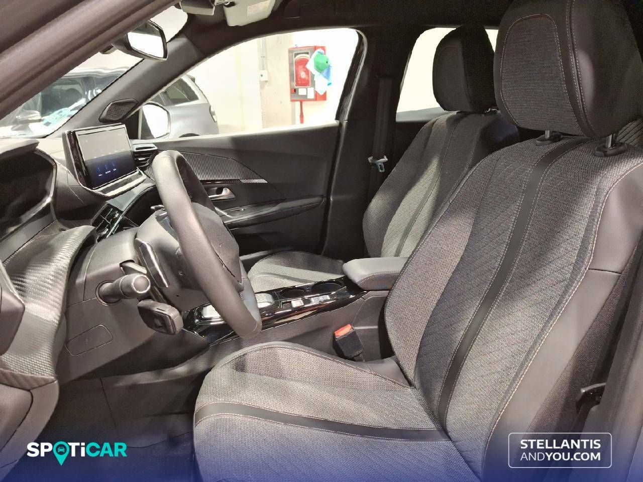 Foto Peugeot 2008 9