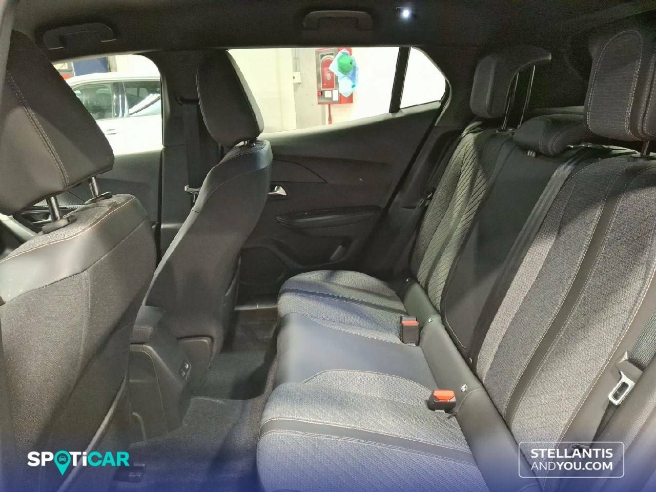 Foto Peugeot 2008 10