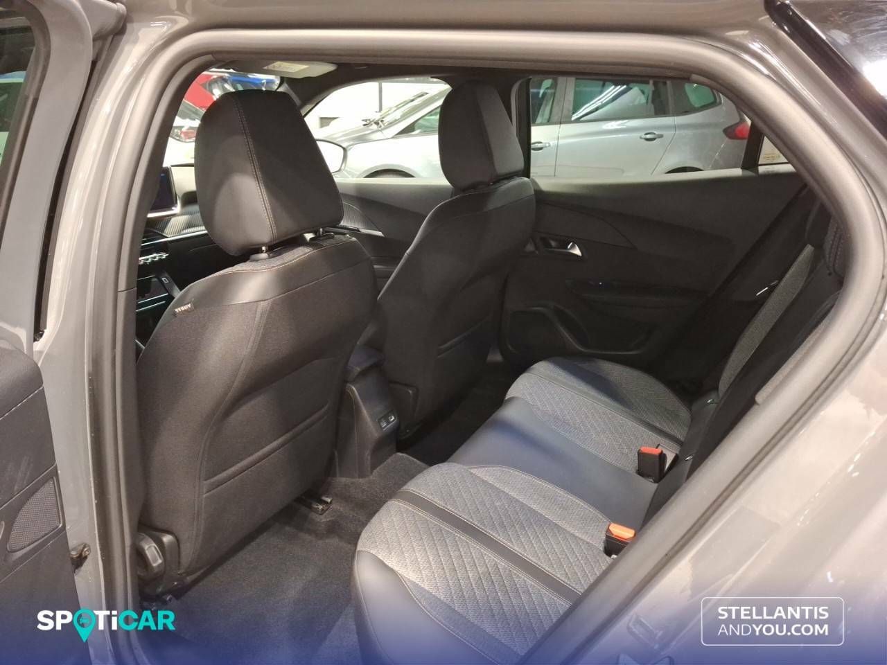 Foto Peugeot 2008 10