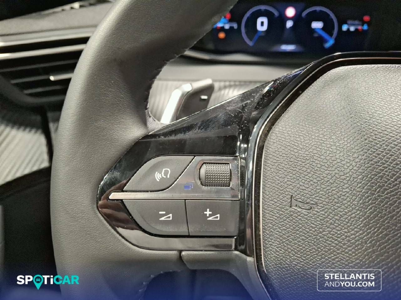 Foto Peugeot 2008 13