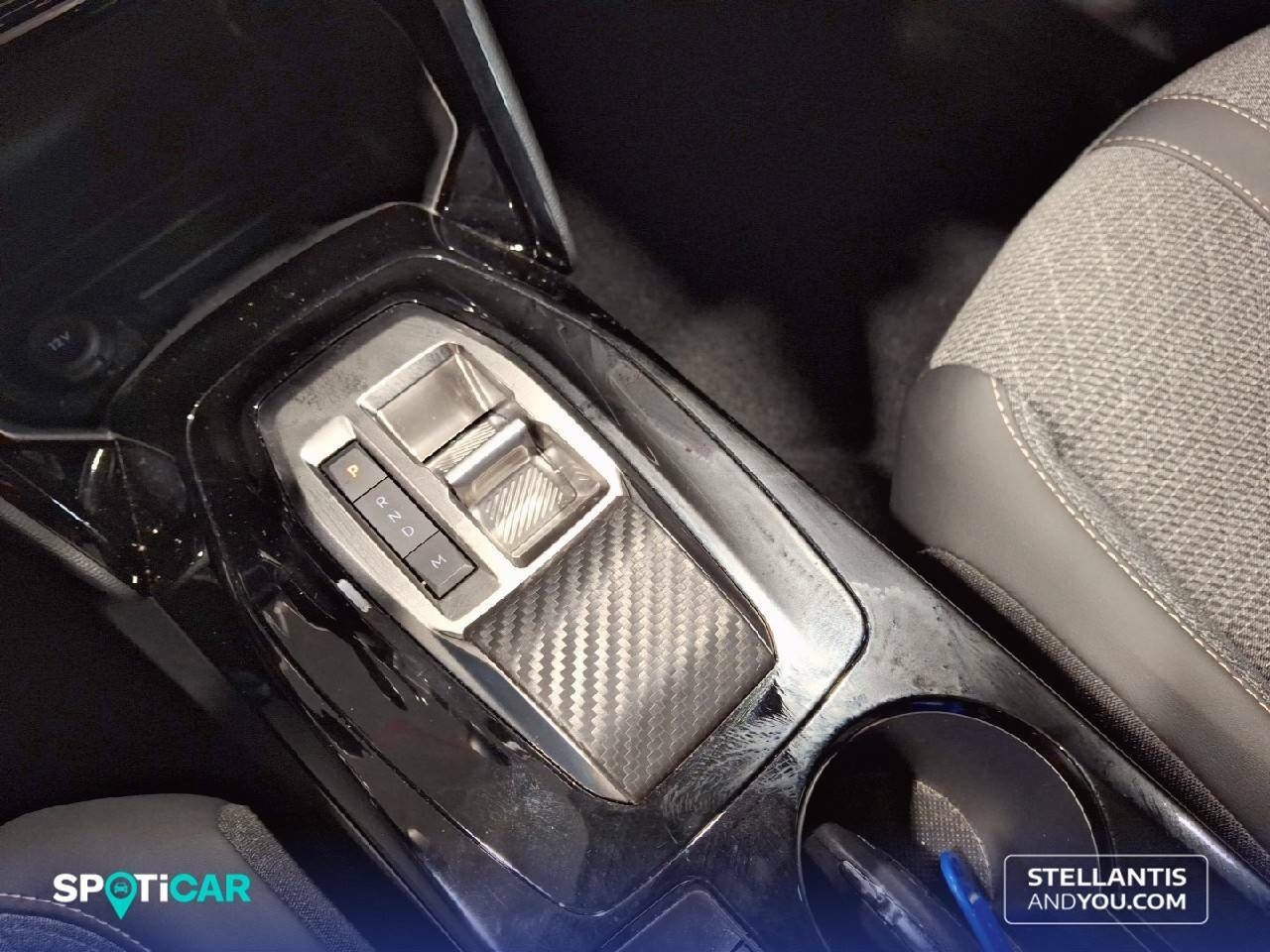 Foto Peugeot 2008 23