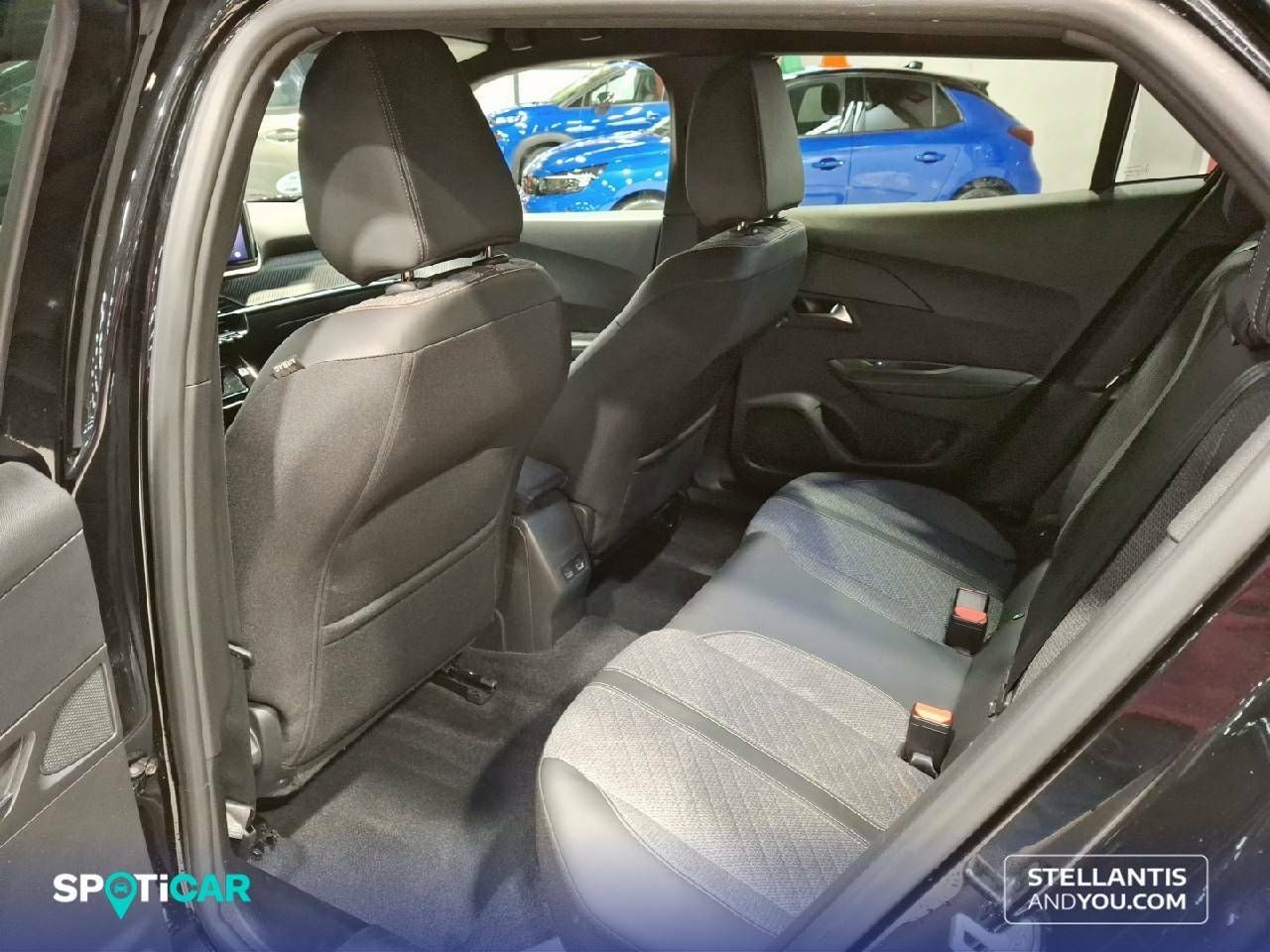 Foto Peugeot 2008 10