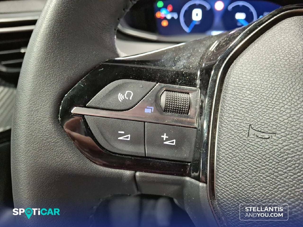 Foto Peugeot 2008 13
