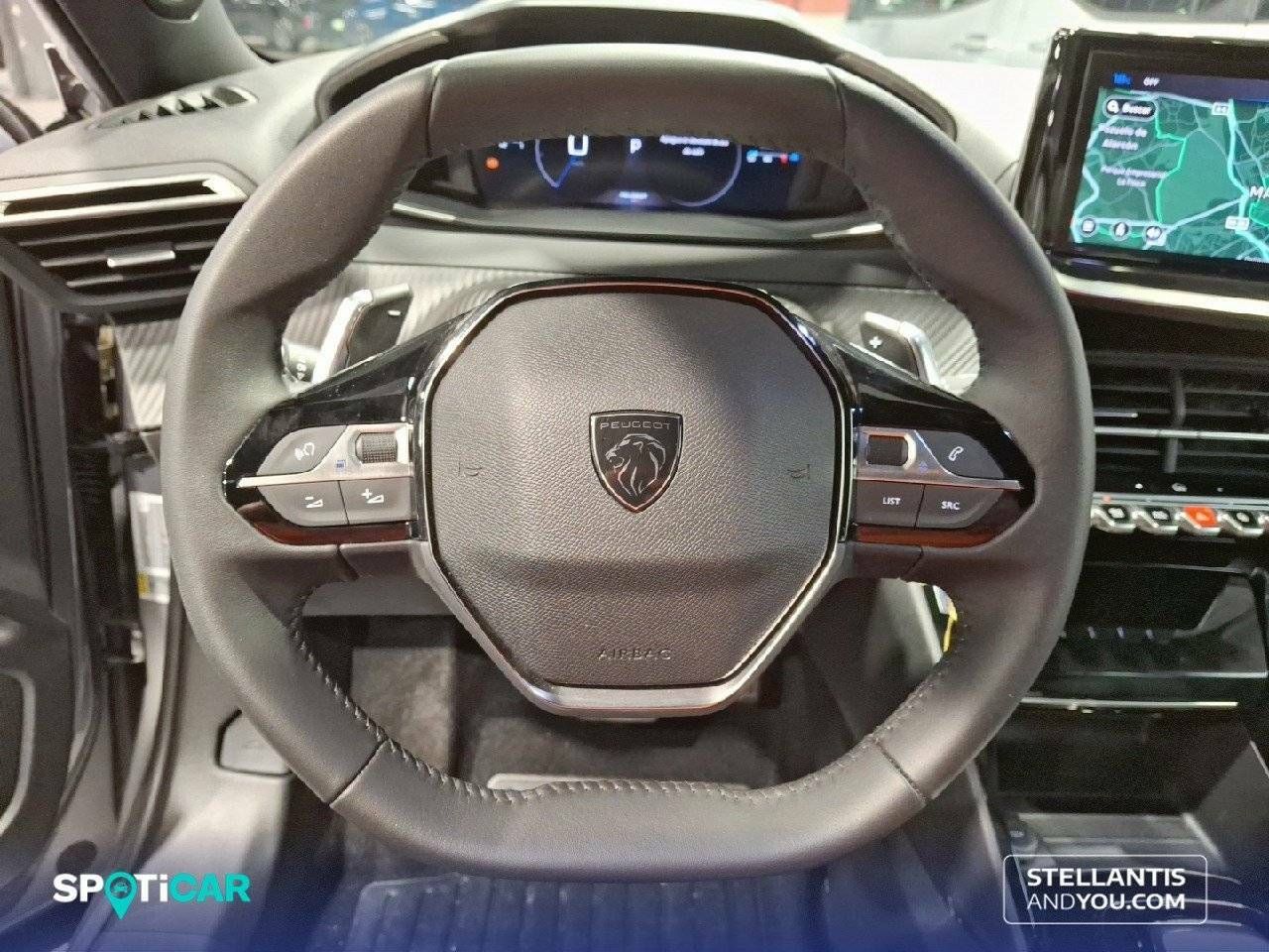 Foto Peugeot 2008 13