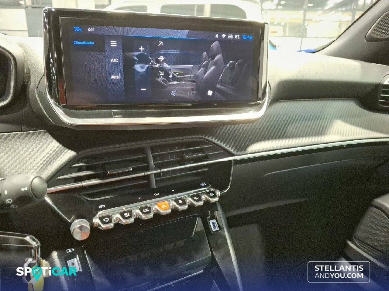 Foto Peugeot 2008 18