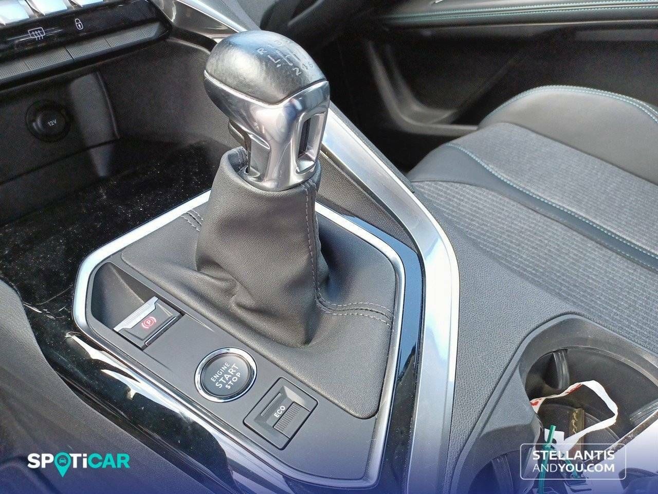 Foto Peugeot 5008 17