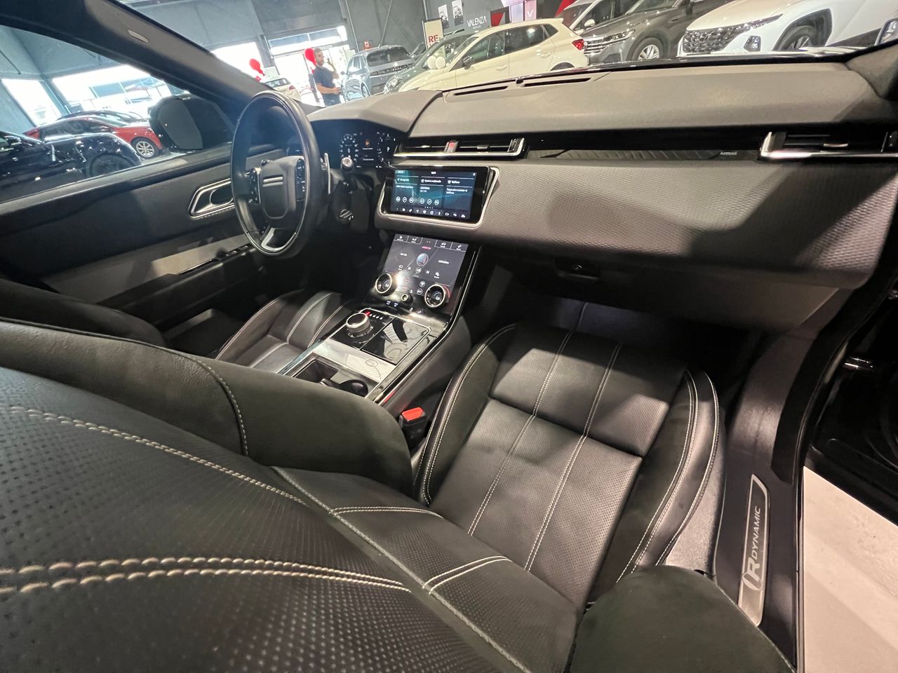 Foto Land-Rover Range Rover Velar 20