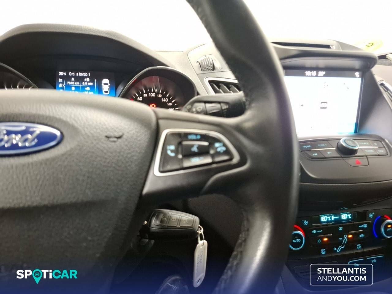 Foto Ford C-Max 23