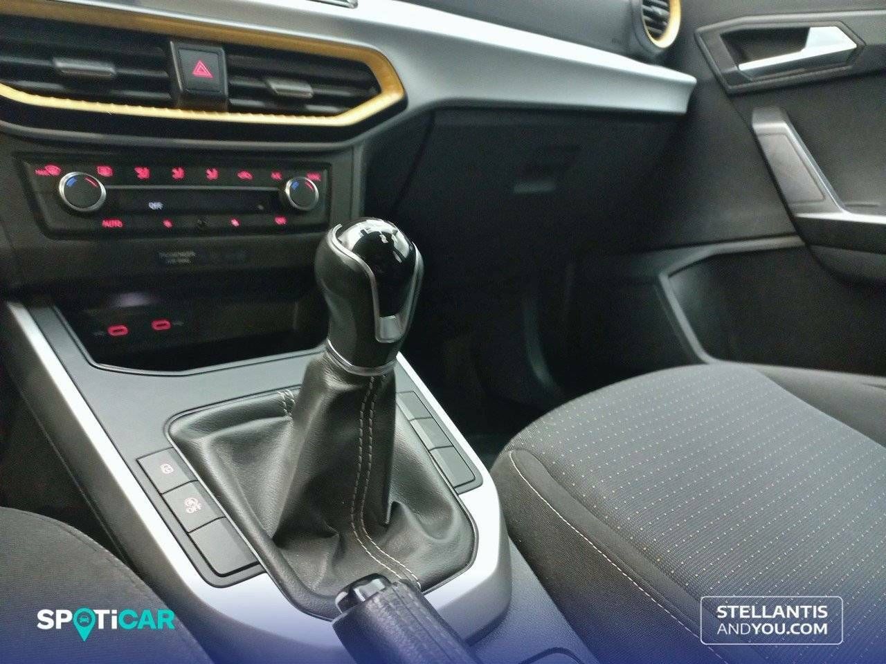 Foto Seat Arona 22
