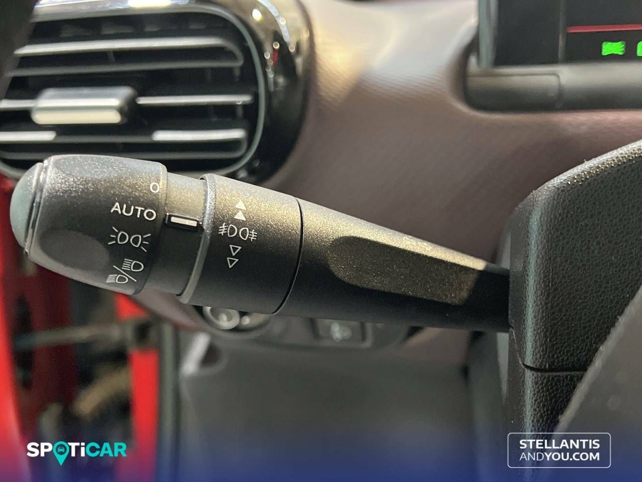 Foto Citroën C4 Cactus 16
