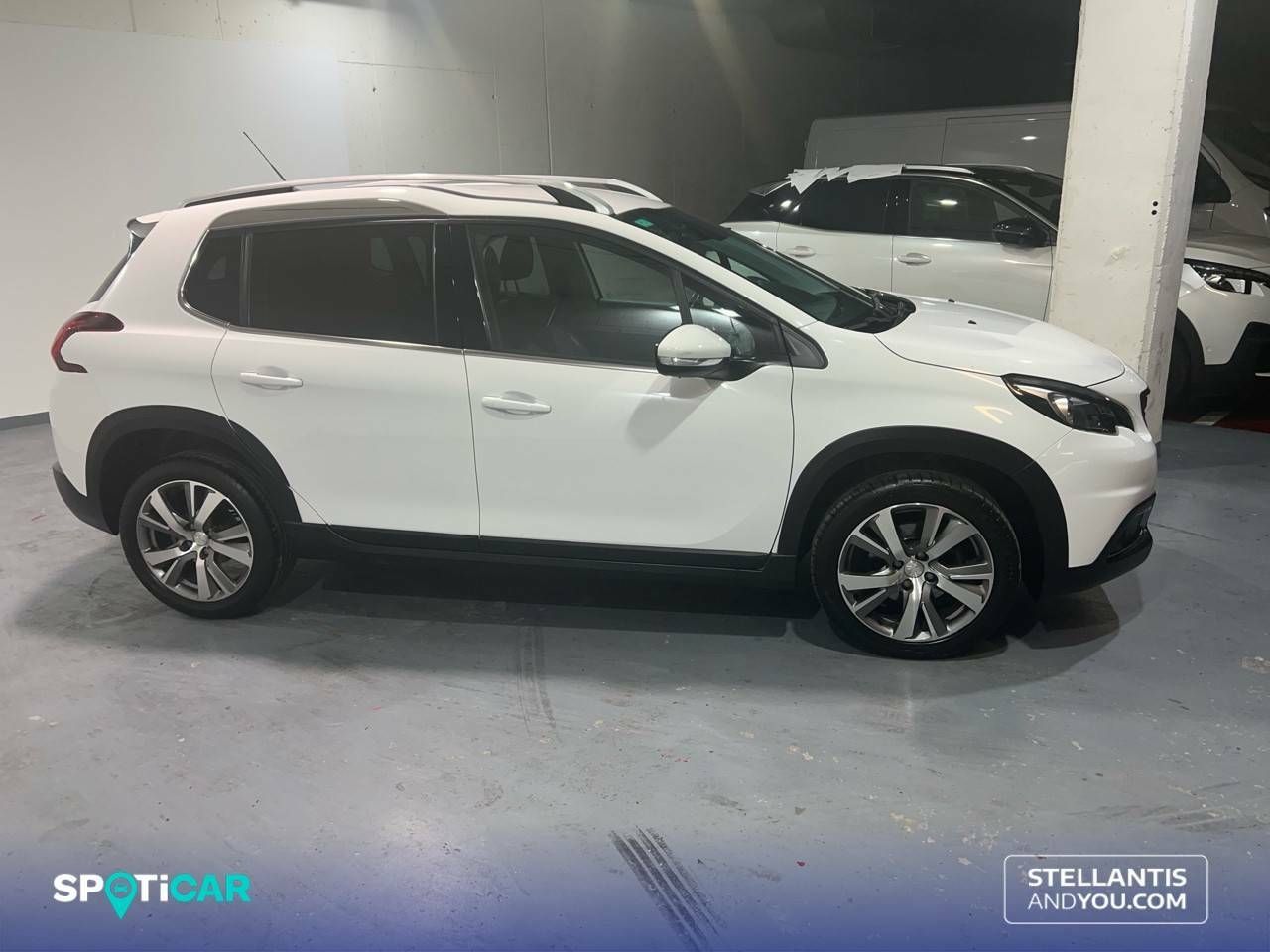 Foto Peugeot 2008 4