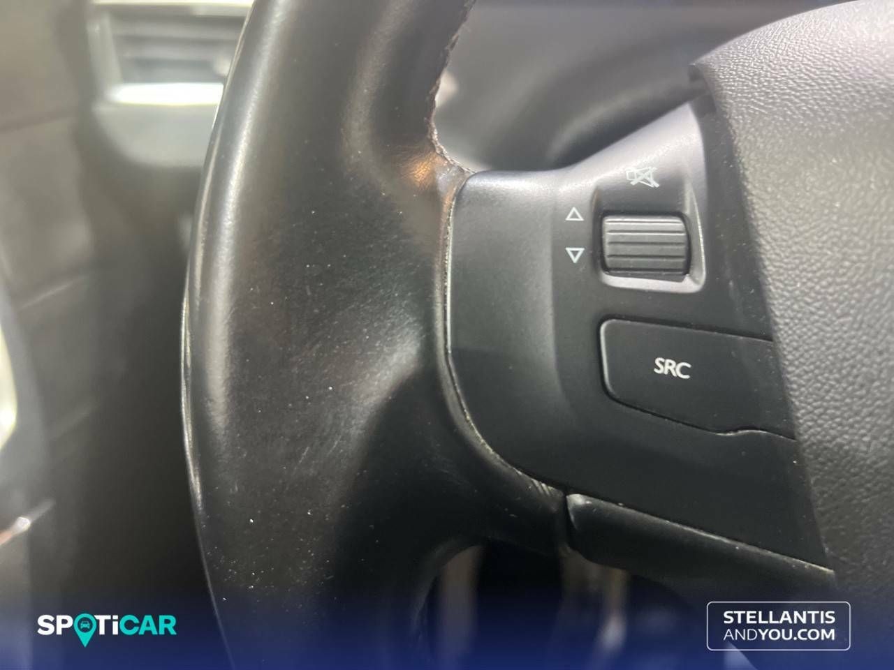 Foto Peugeot 2008 16