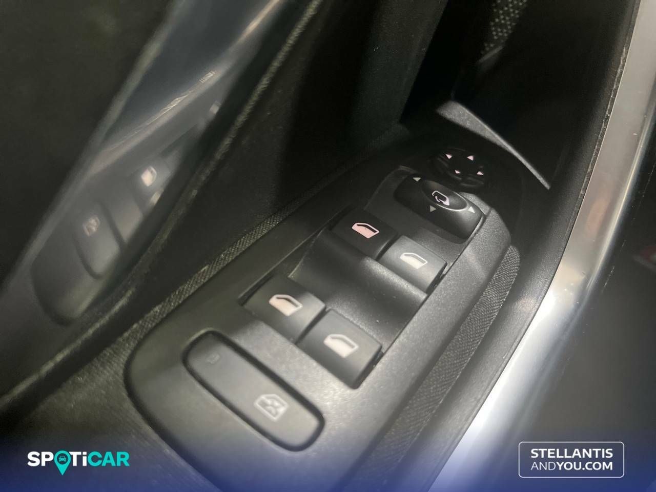 Foto Peugeot 2008 18