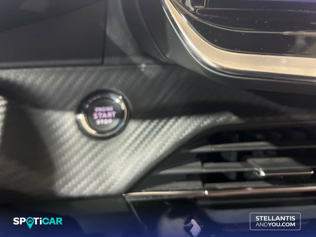 Foto Peugeot 208 19