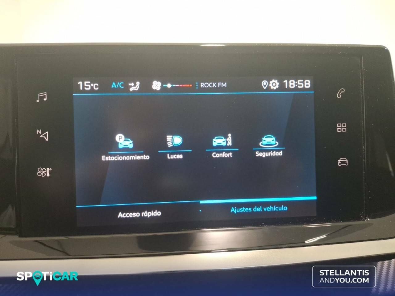 Foto Peugeot 208 22