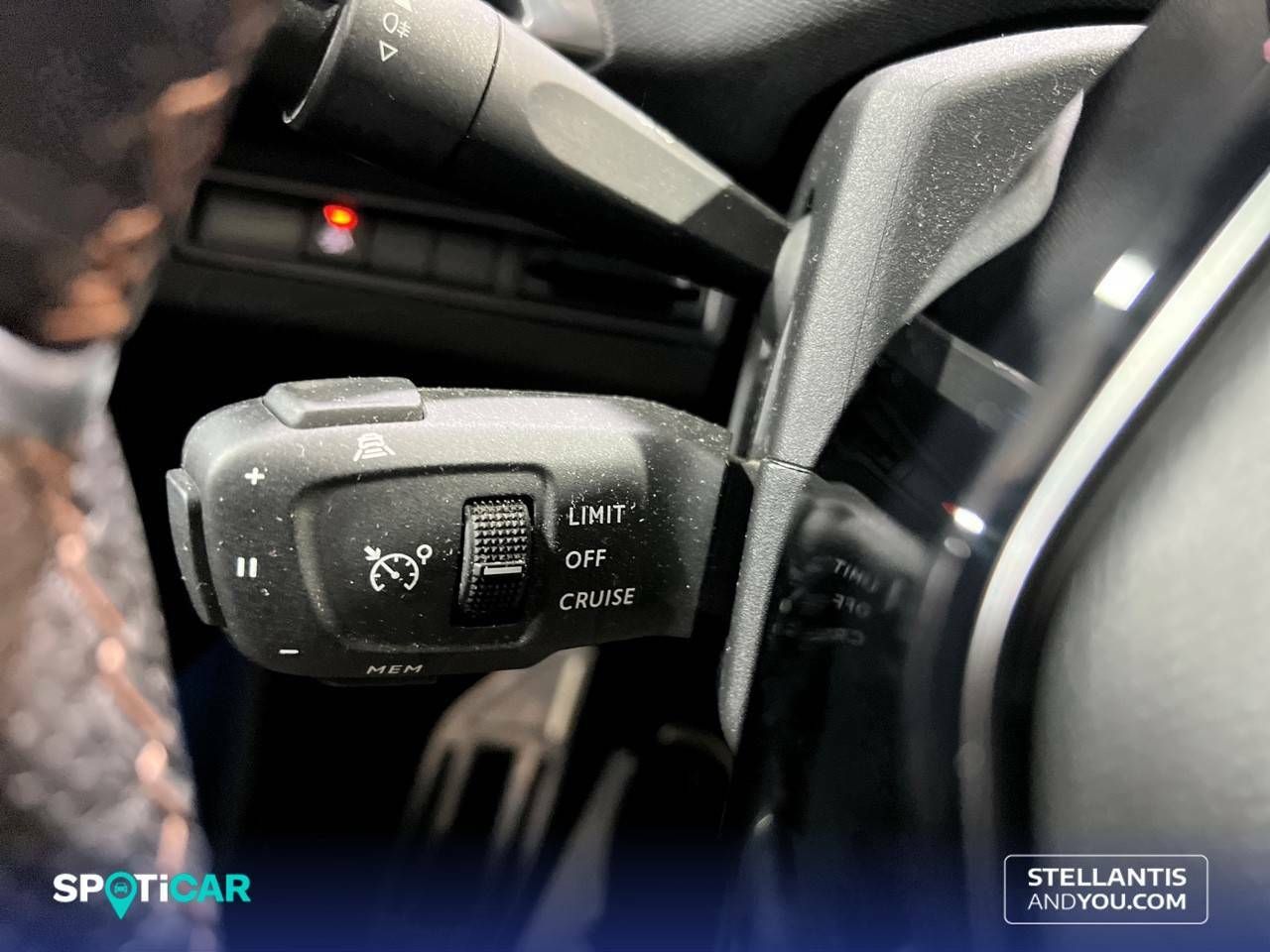 Foto Peugeot 3008 24