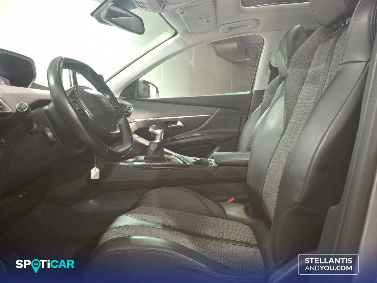 Foto Peugeot 3008 9