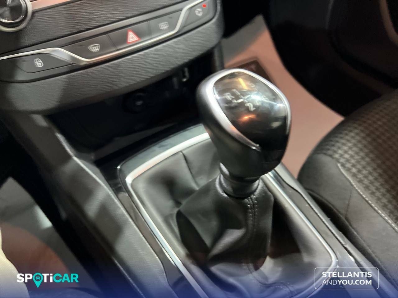Foto Peugeot 308 12