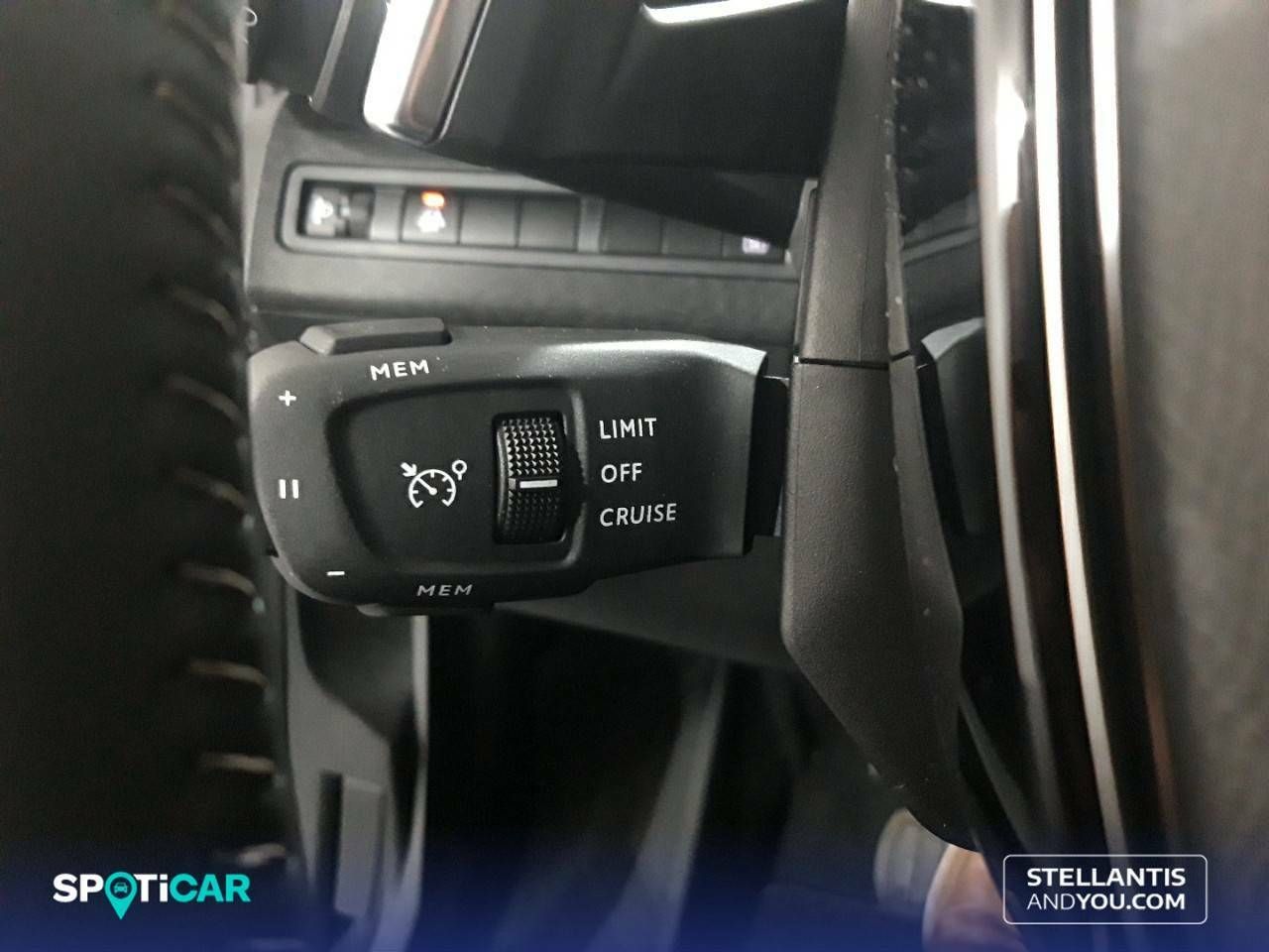 Foto Peugeot 5008 20