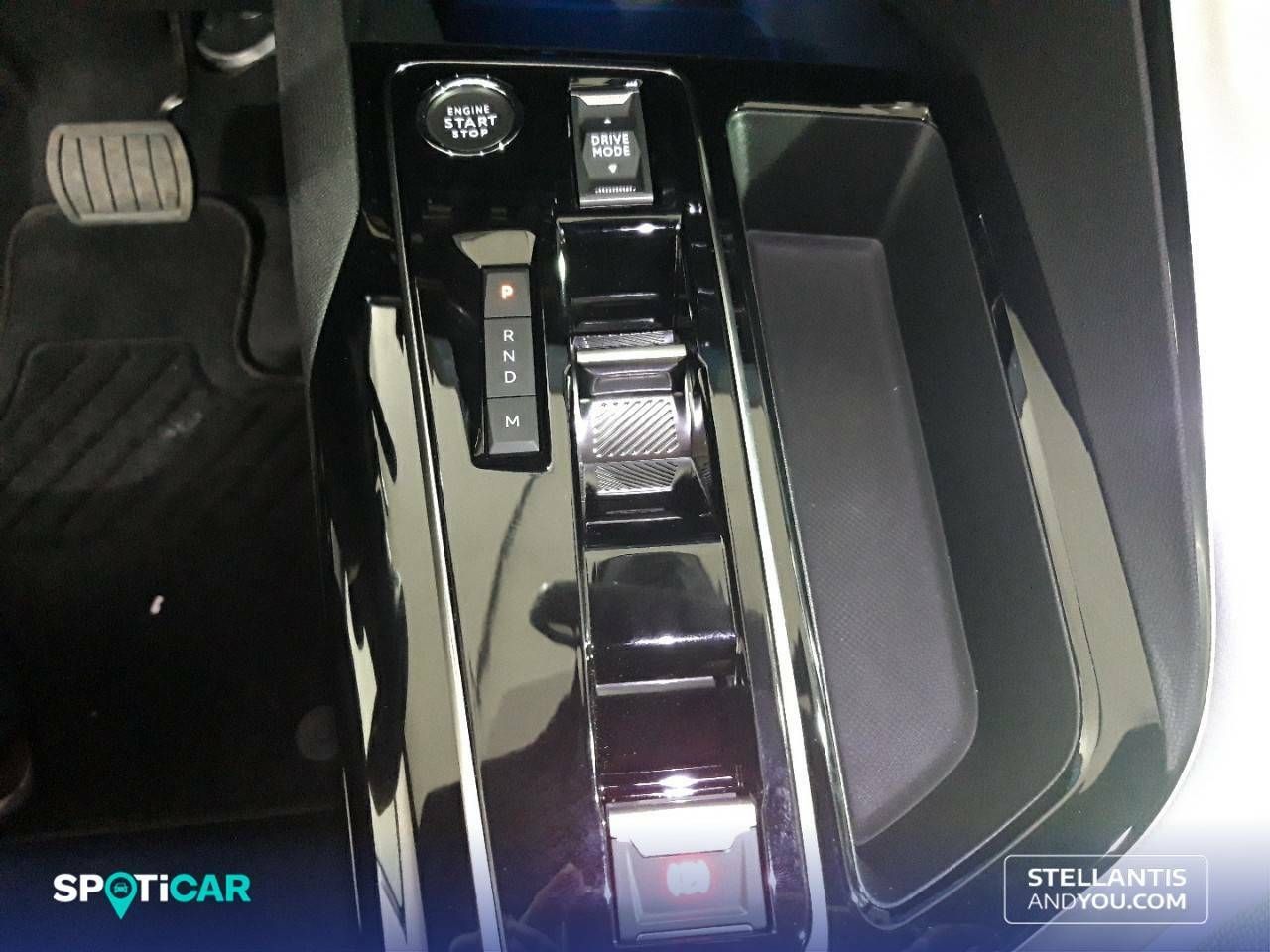 Foto Peugeot 5008 23