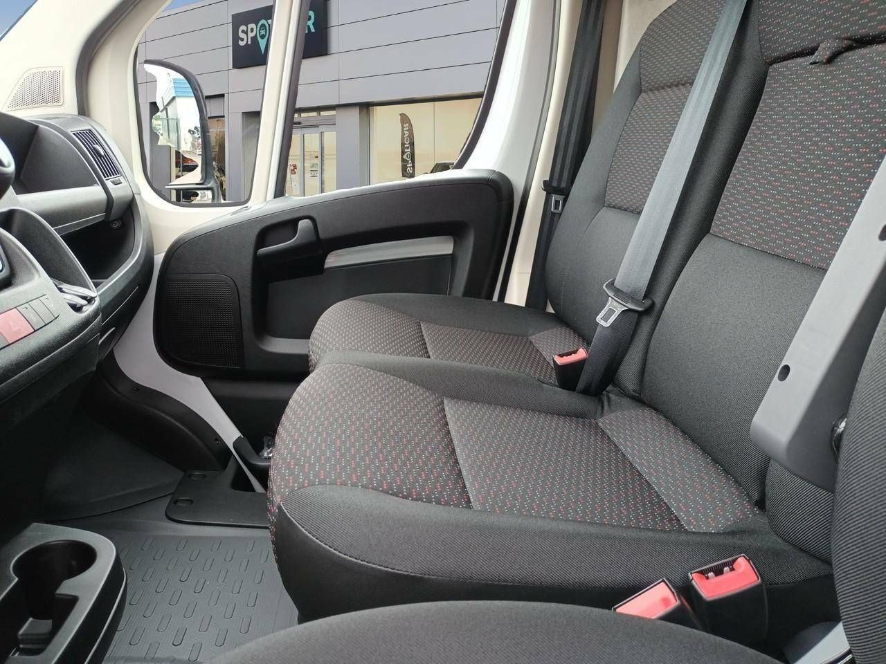 Foto Peugeot Boxer 11