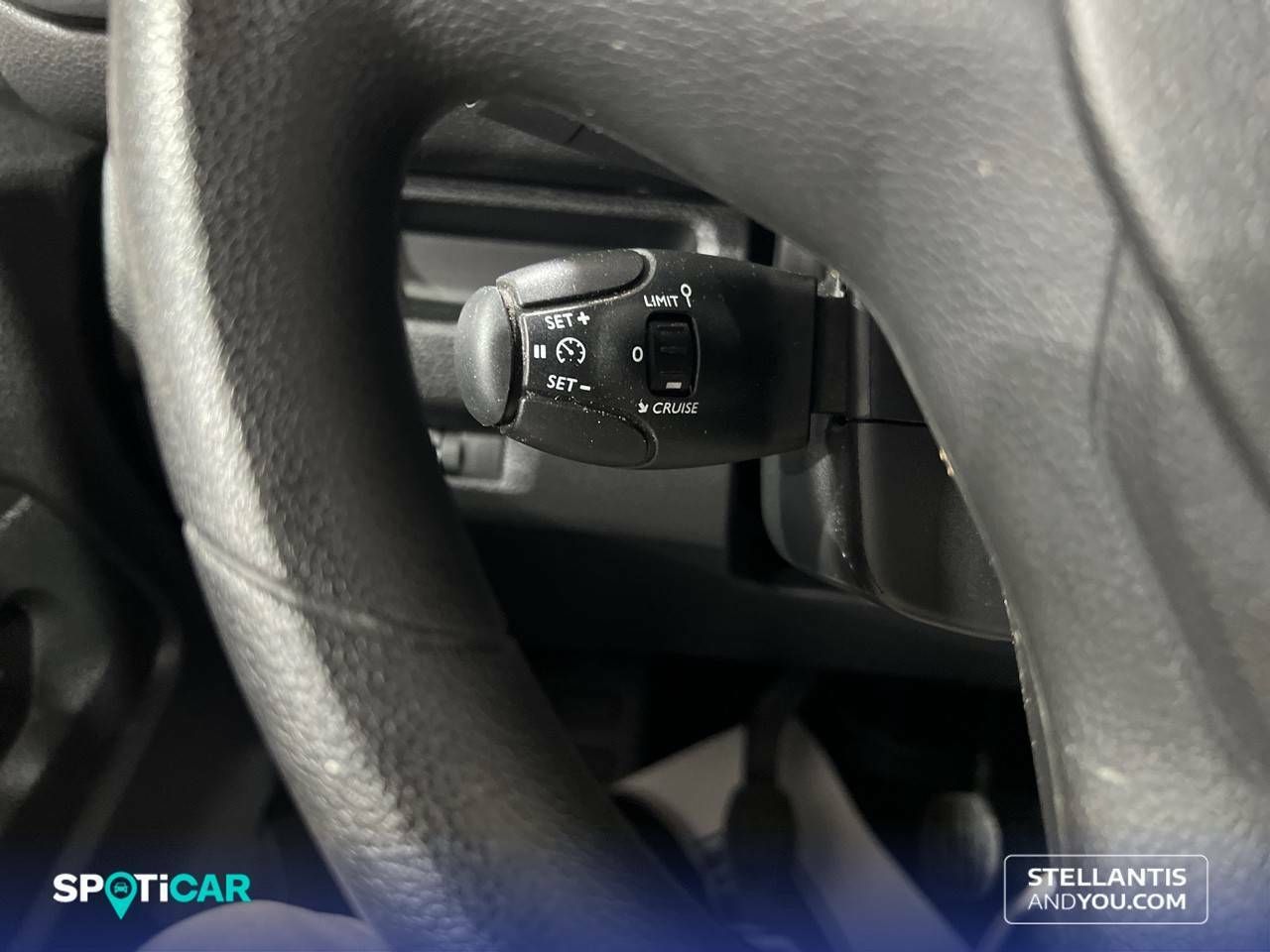 Foto Peugeot Expert 16
