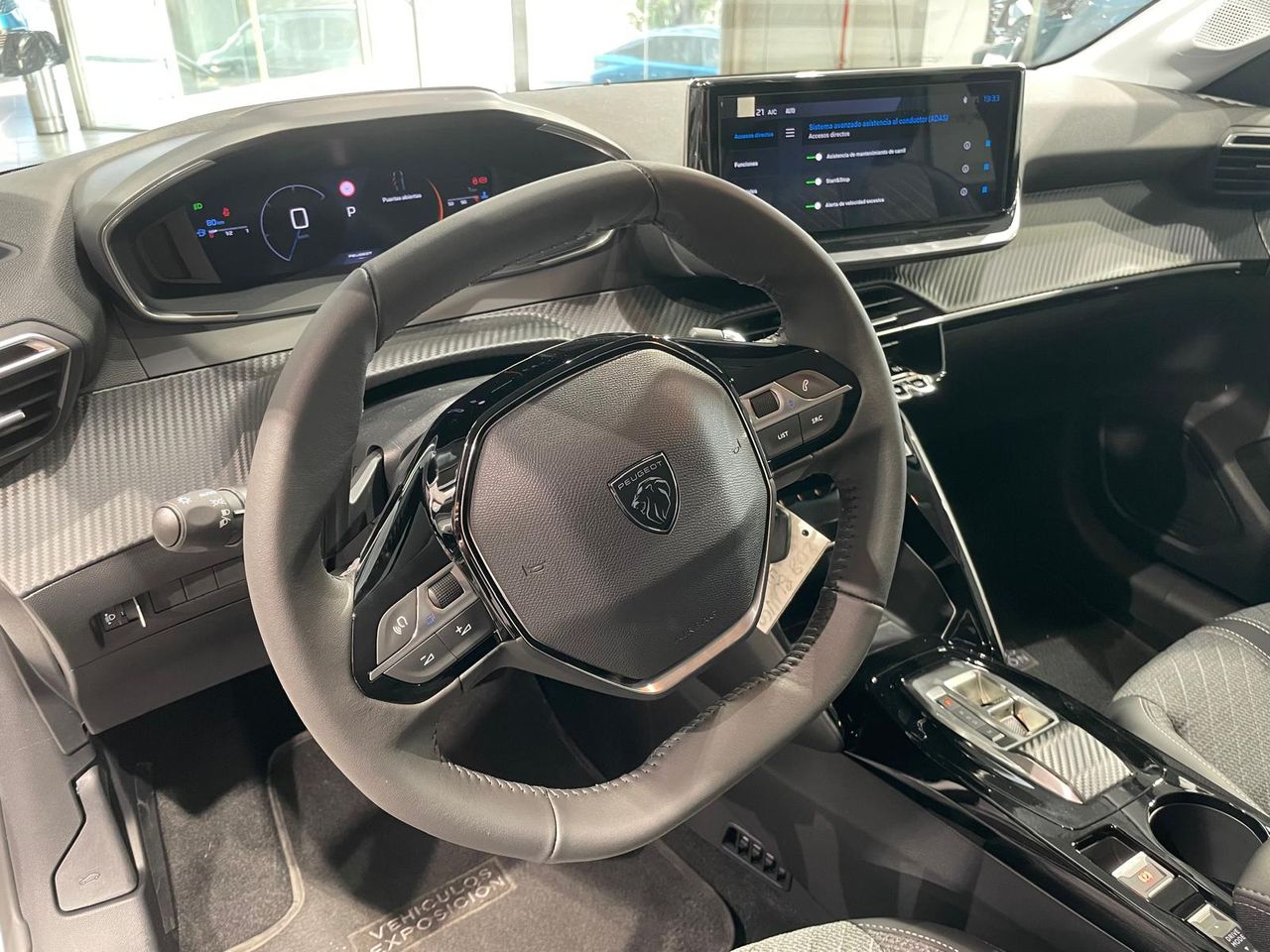 Foto Peugeot 208 12