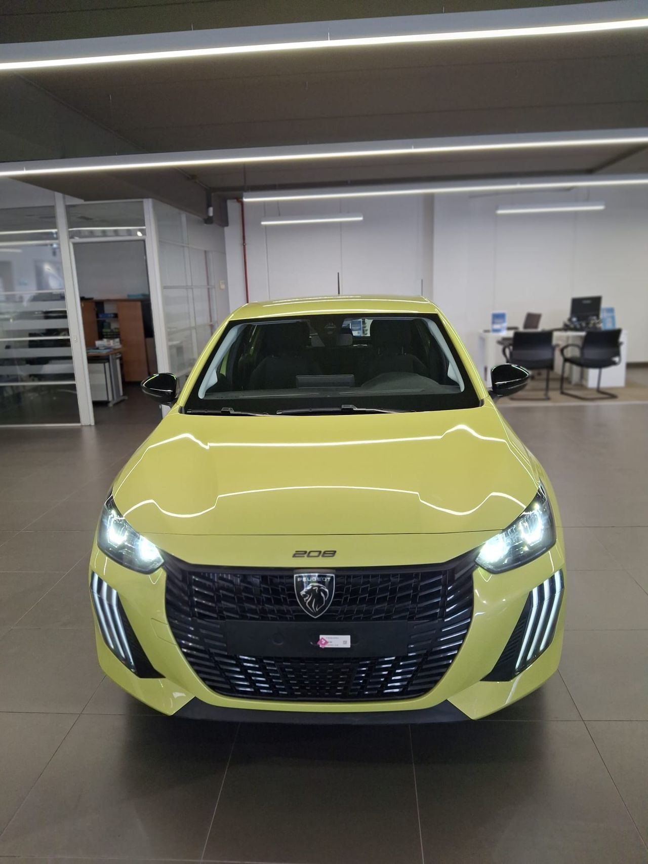 Foto Peugeot 208 1
