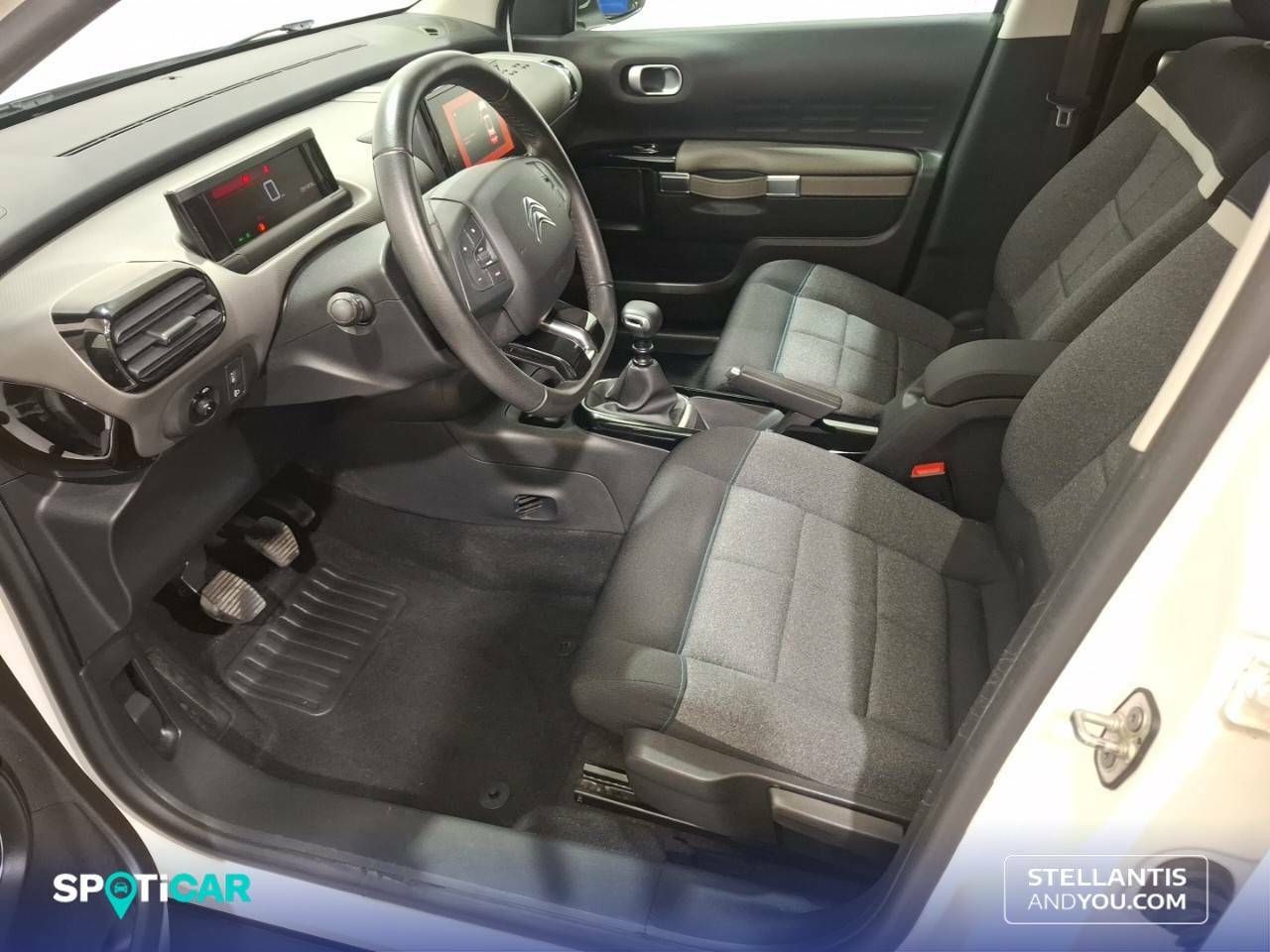 Foto Citroën C4 Cactus 9
