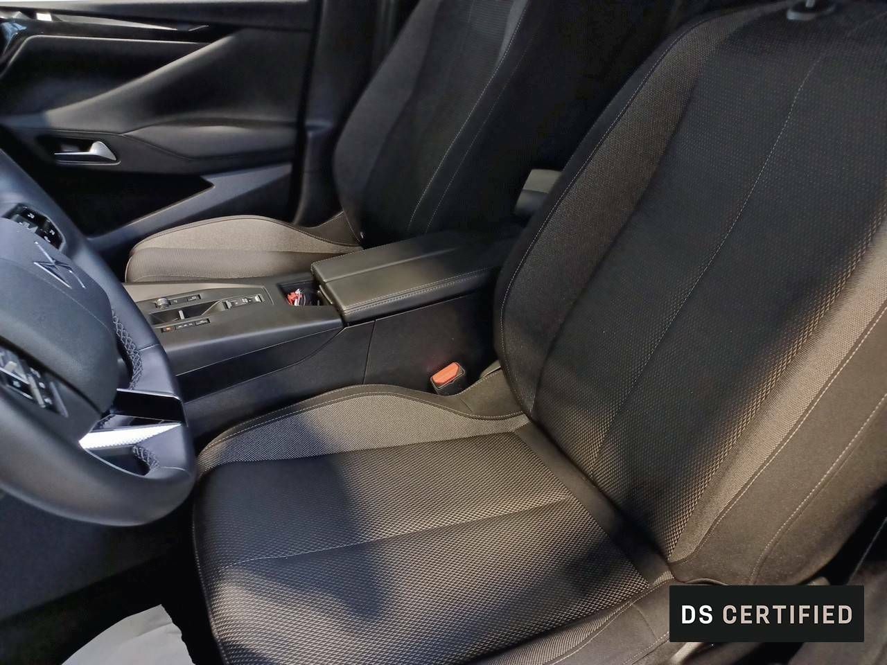 Foto DS Automobiles DS 4 4