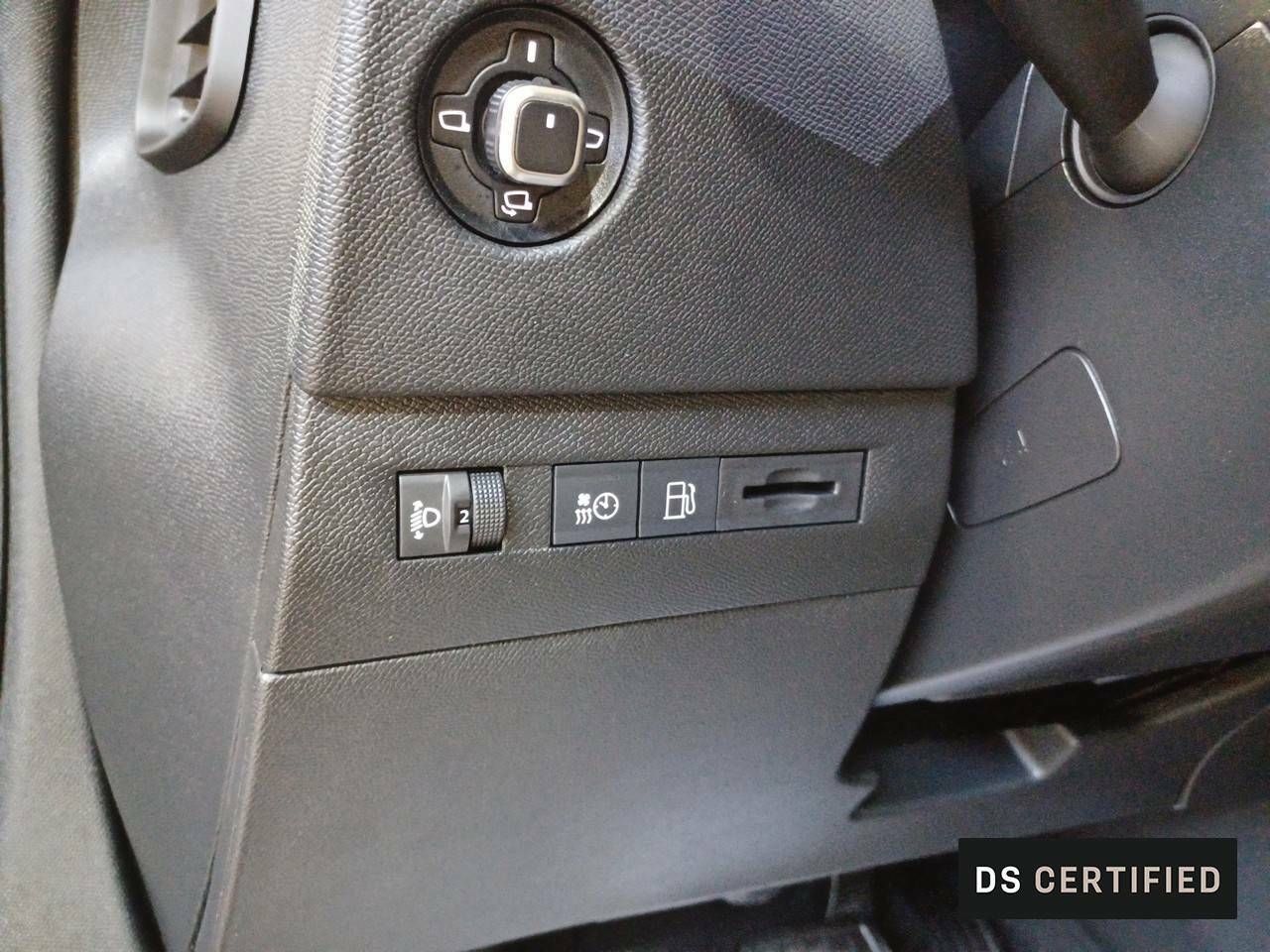 Foto DS Automobiles DS 4 16