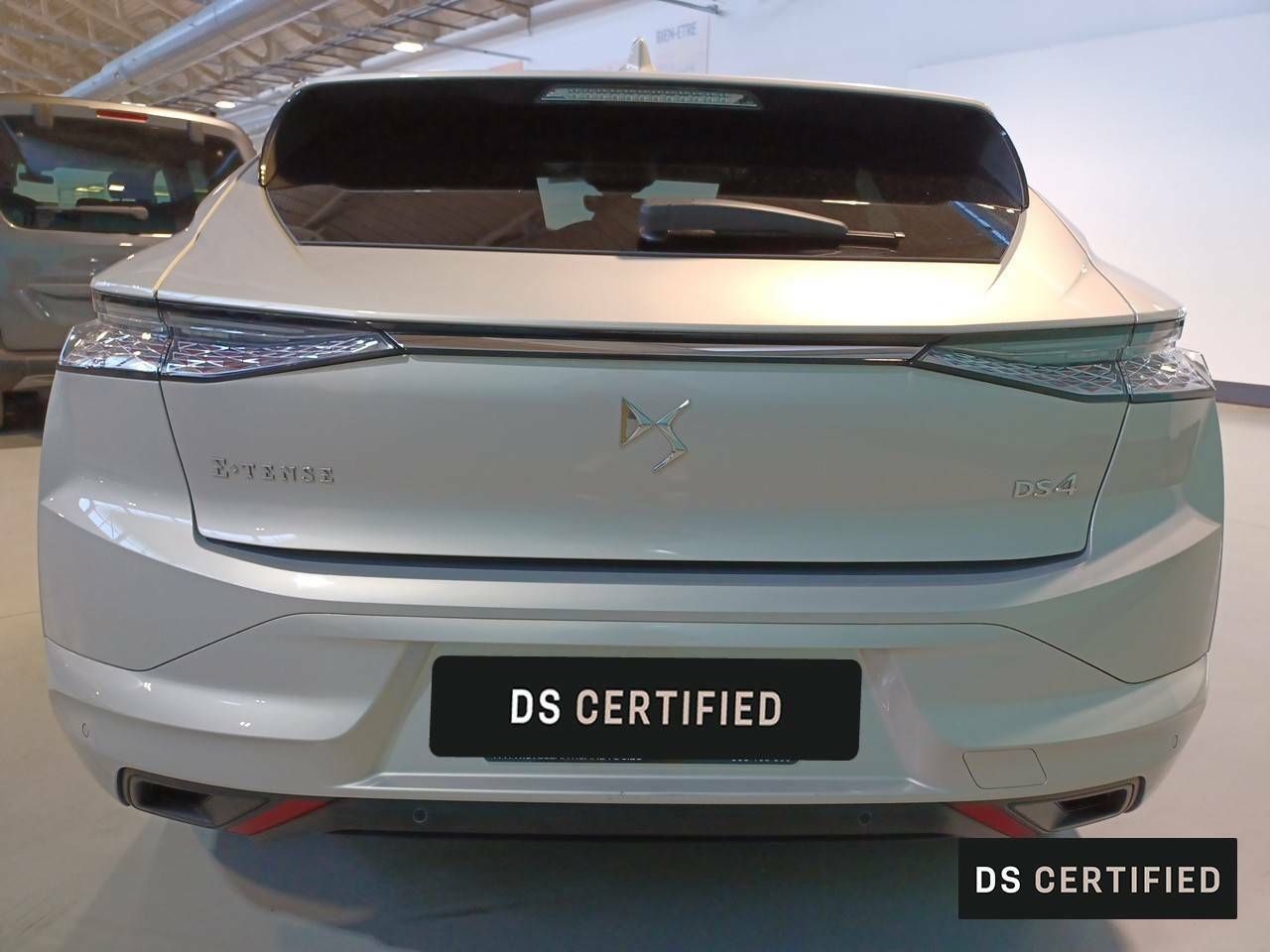 Foto DS Automobiles DS 4 18