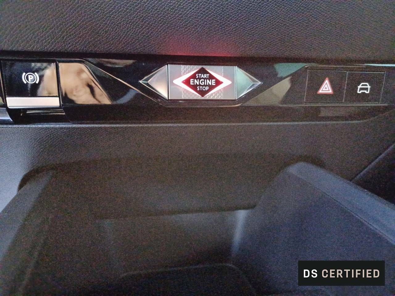Foto DS Automobiles DS 4 19
