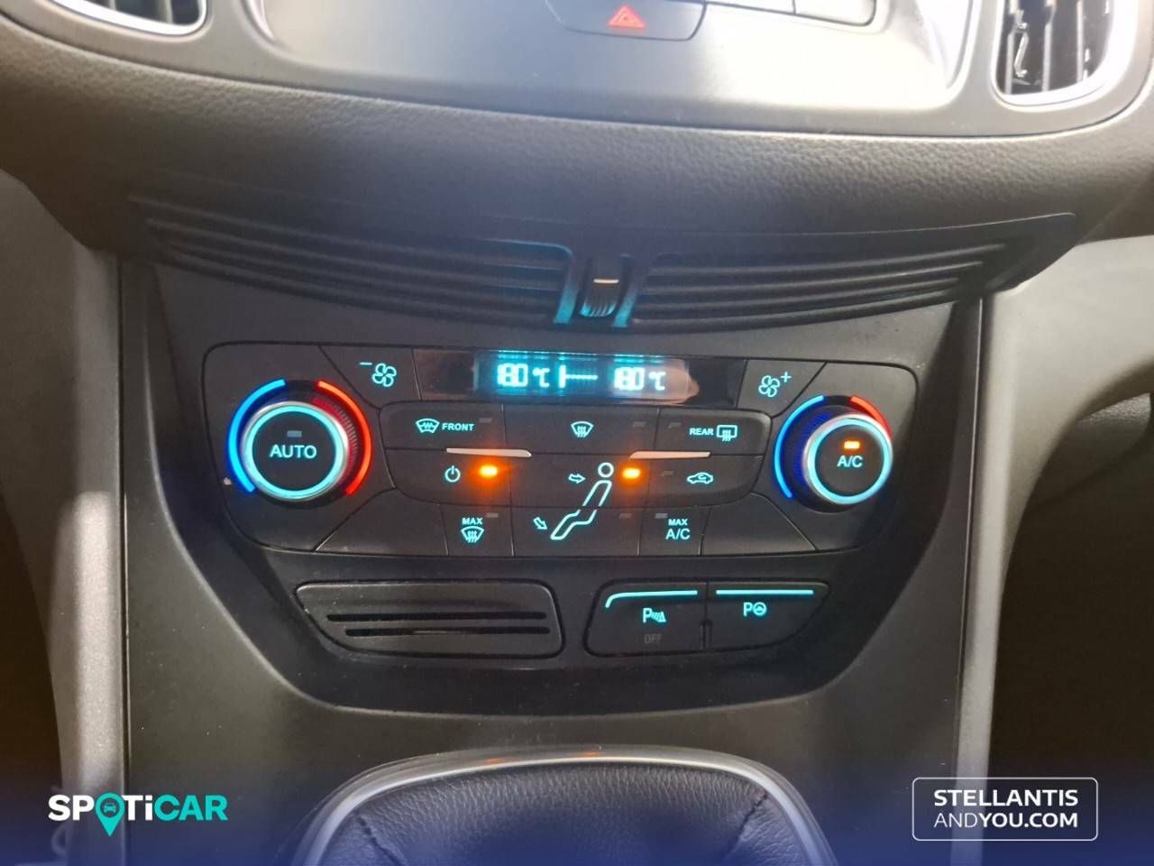 Foto Ford C-Max 22