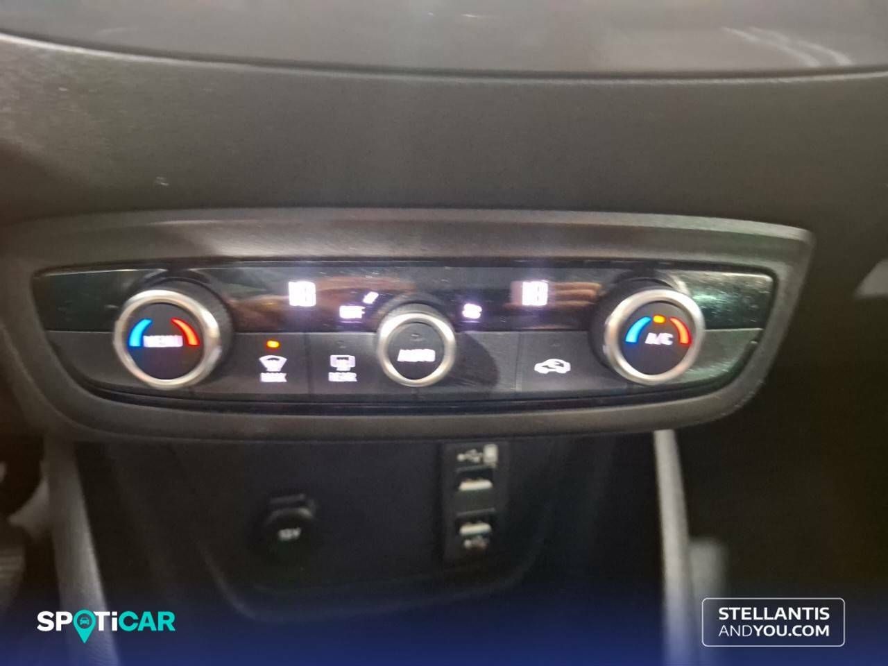 Foto Opel CrossLand 23