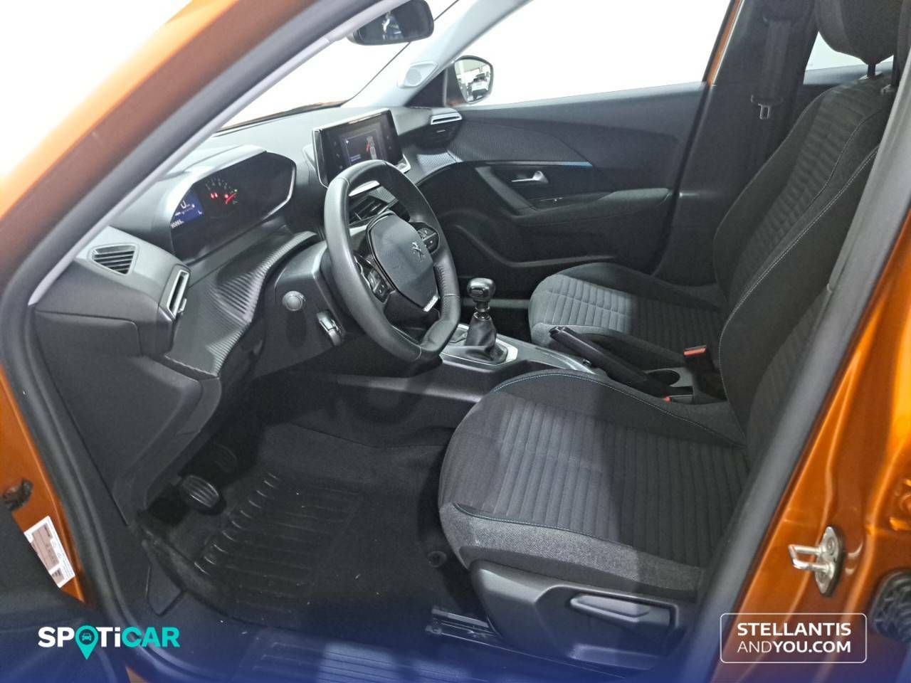 Foto Peugeot 2008 10