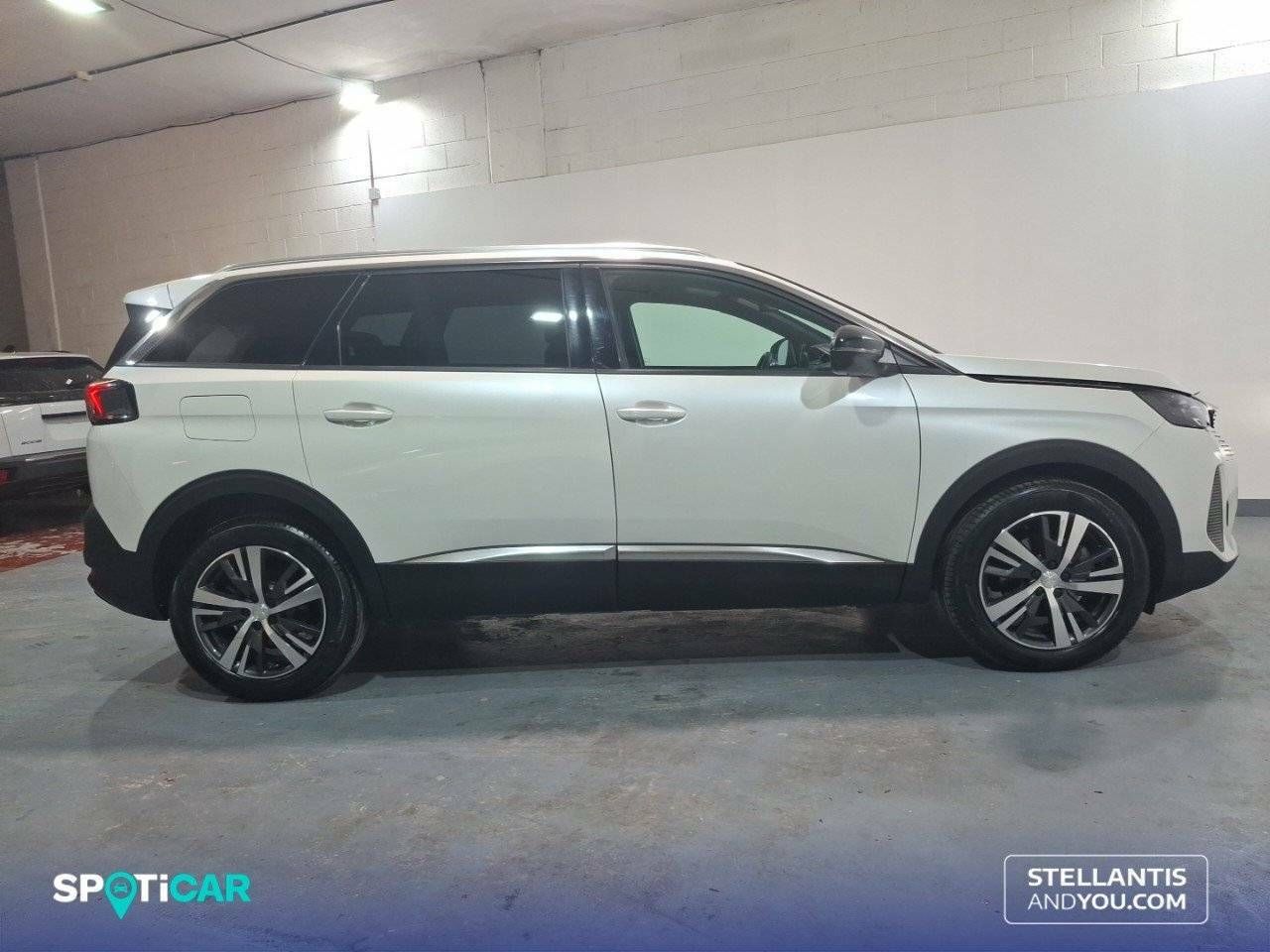 Foto Peugeot 5008 4