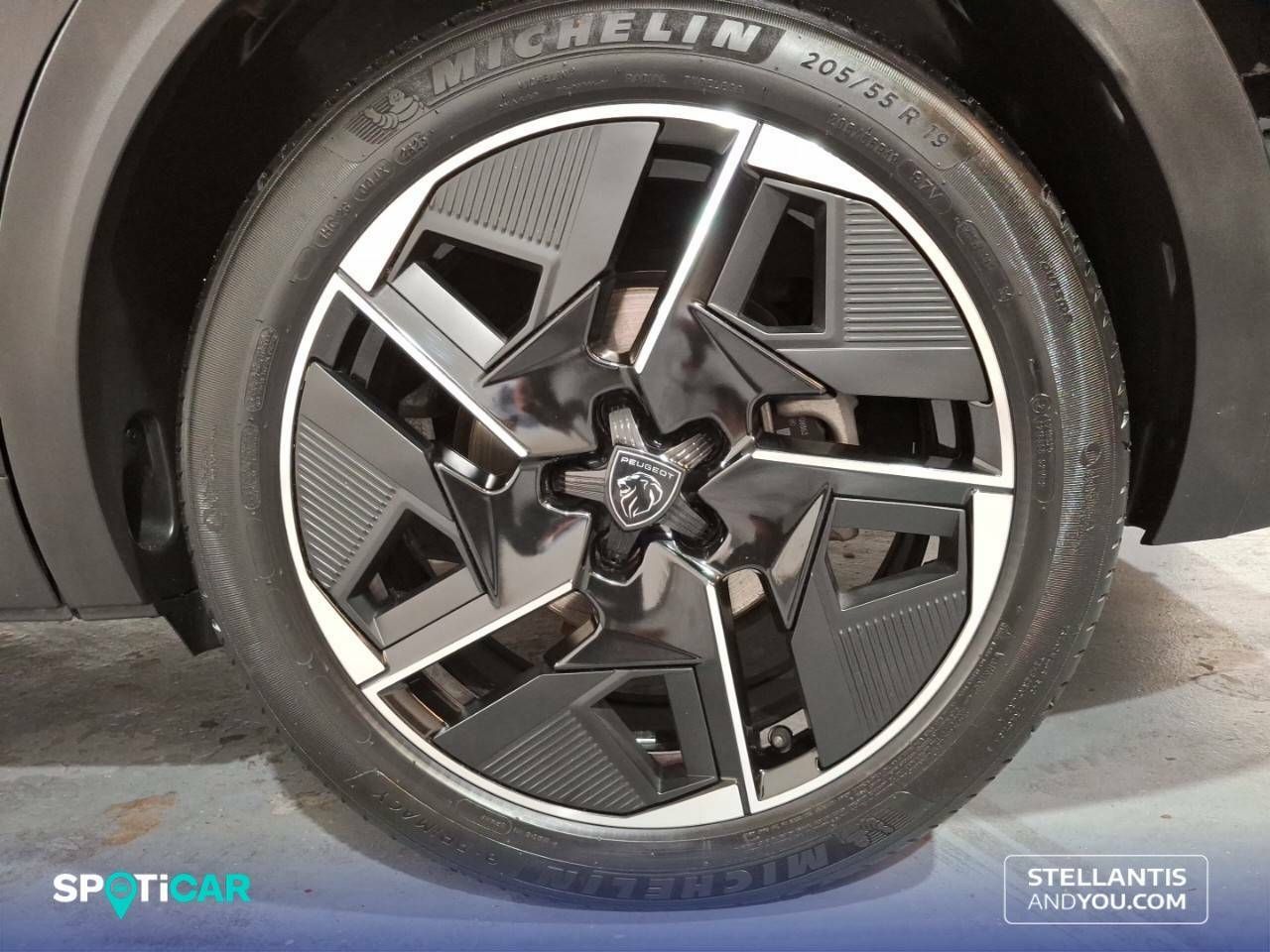 Foto Peugeot 408 11
