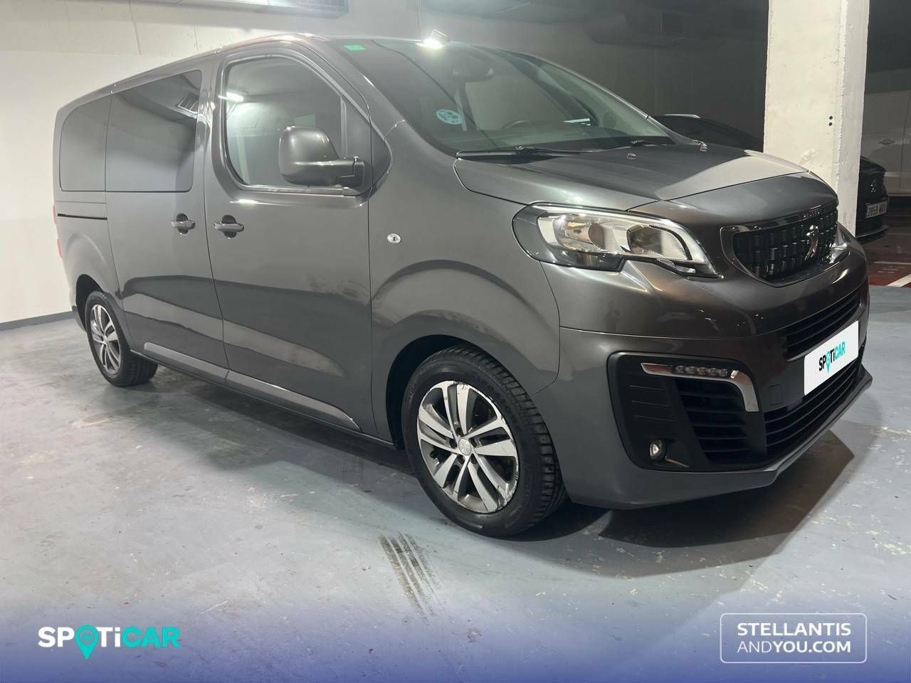 Foto Peugeot Traveller 3