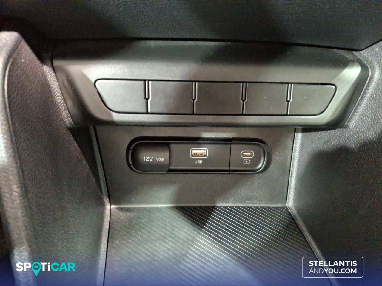 Foto Kia Sportage 24