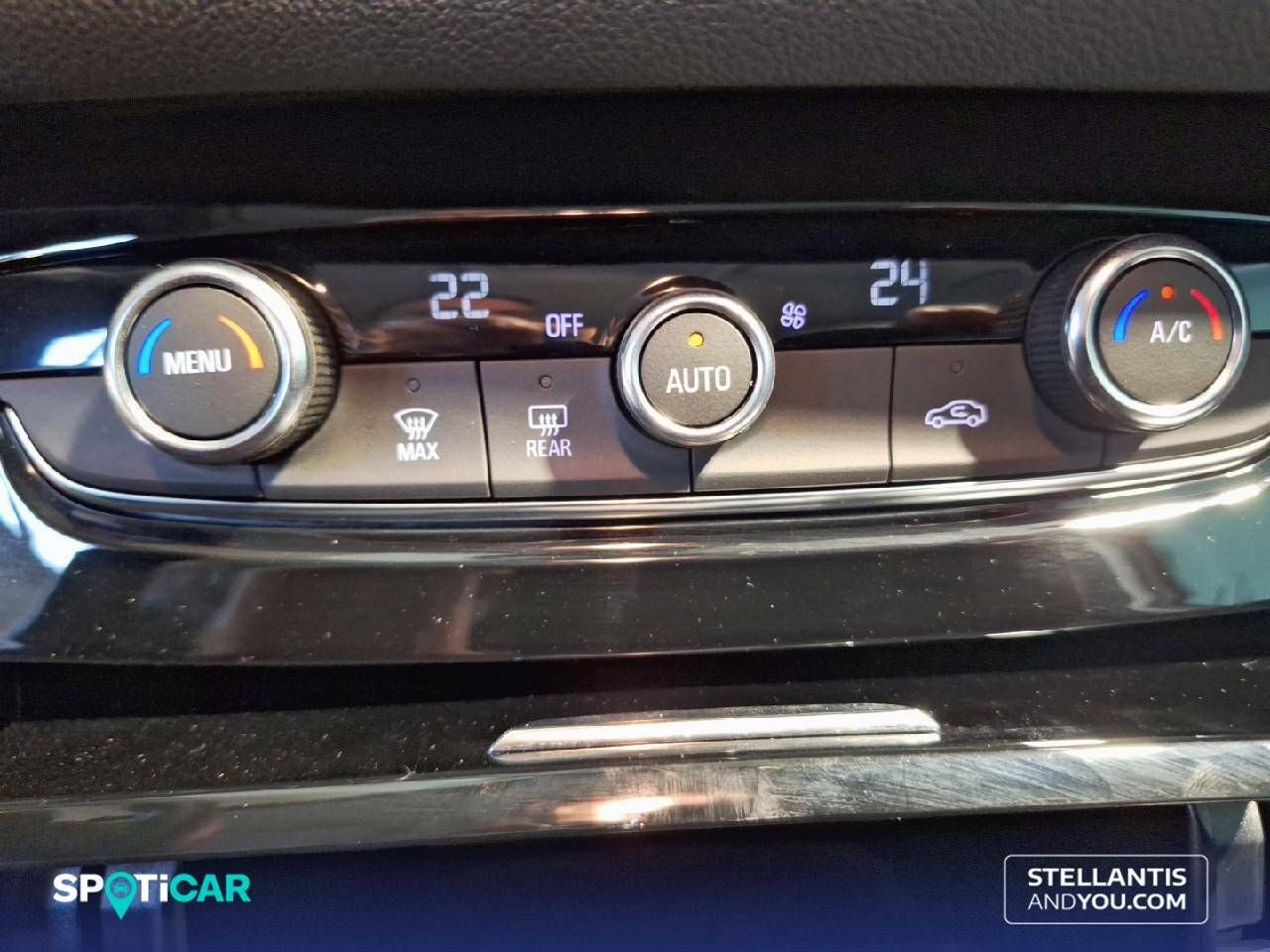 Foto Opel Grandland X 15