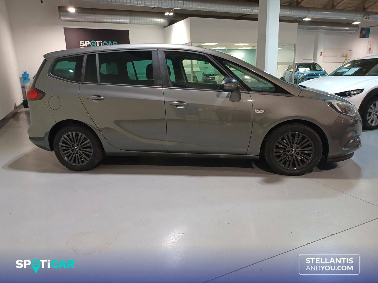 Foto Opel Zafira 9
