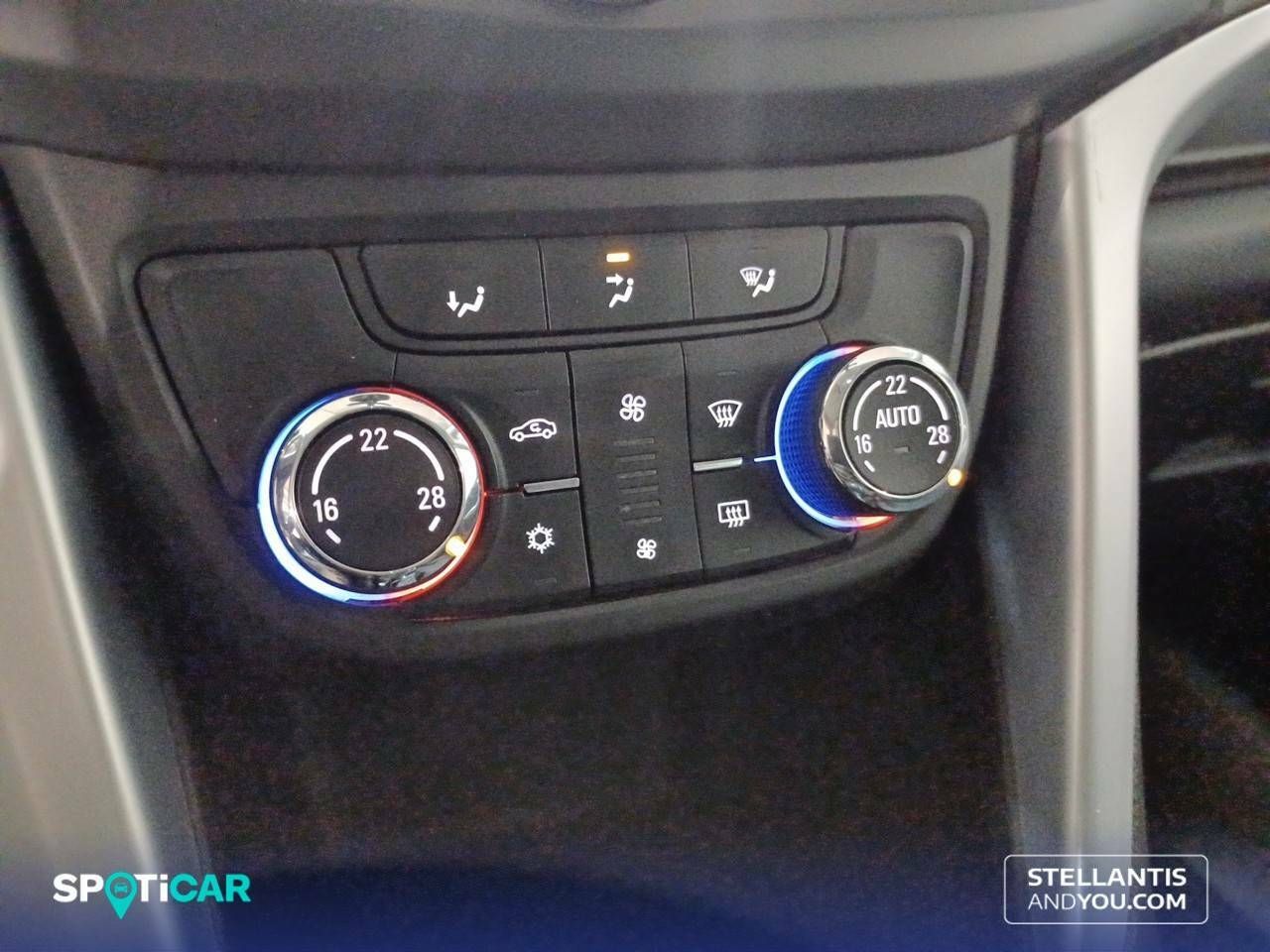 Foto Opel Zafira 18
