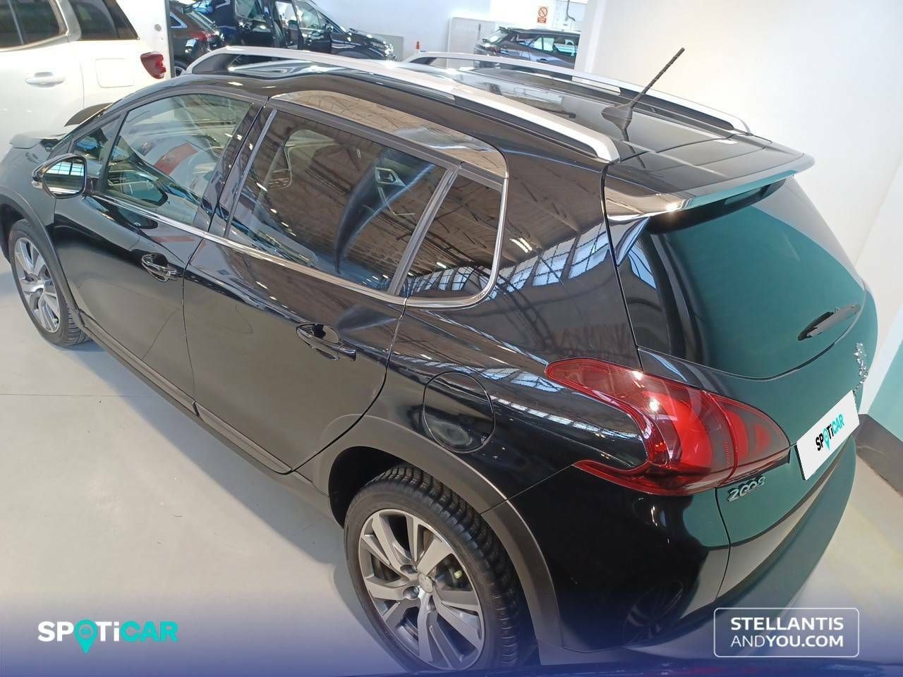 Foto Peugeot 2008 7
