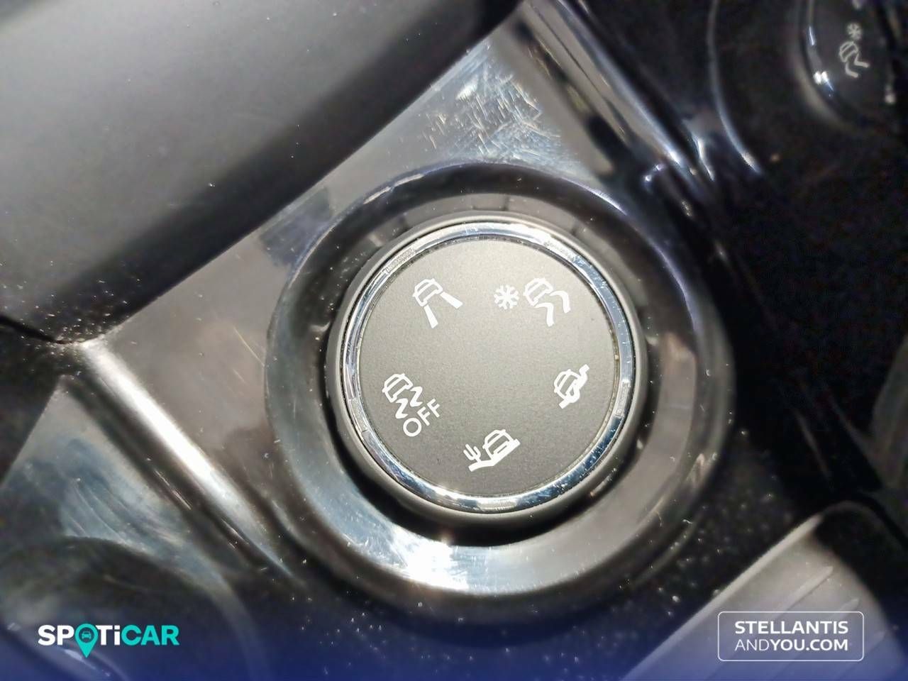 Foto Peugeot 2008 12