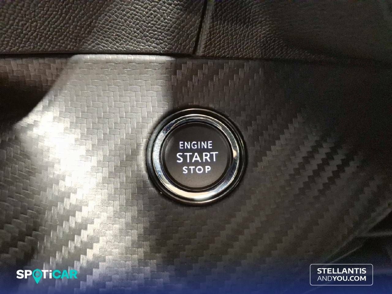 Foto Peugeot 208 22