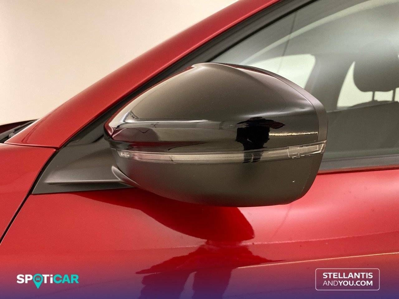 Foto Peugeot 208 6